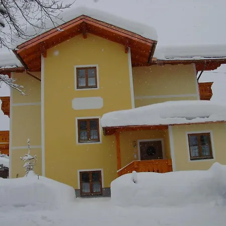 Kaml Franz Apartmán *